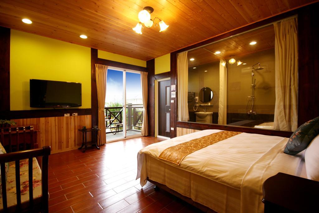 Pulicity Villa B&B Стая снимка